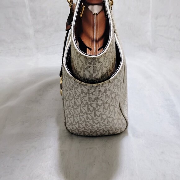 Michael Kors Jet Set Large Signature Logo Shoulder Bag - Picture 4 of 14